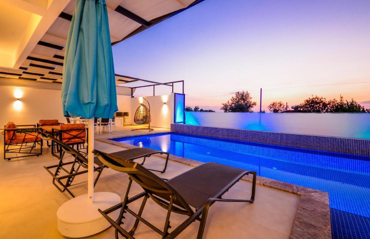 Tar - 2 Bedroom Holiday Villa In Kalkan Kaş Exterior photo