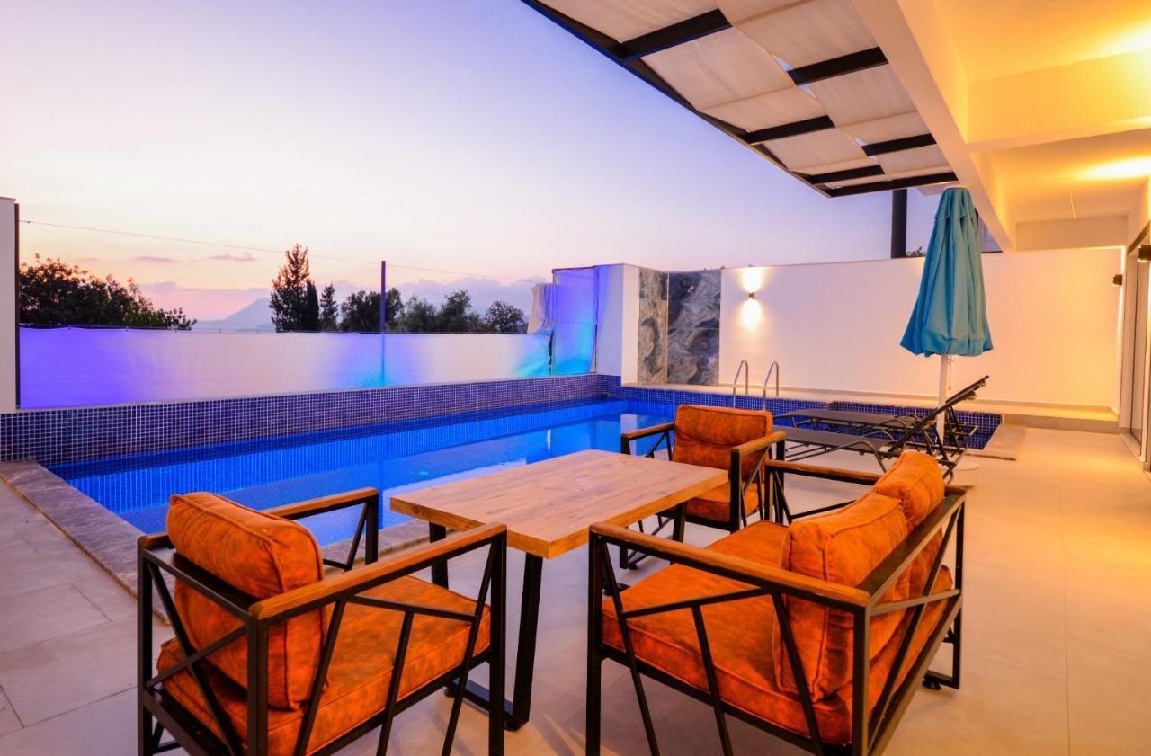 Tar - 2 Bedroom Holiday Villa In Kalkan Kaş Exterior photo
